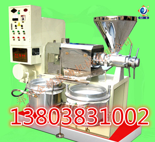 胡麻籽榨油机是怎样工作的