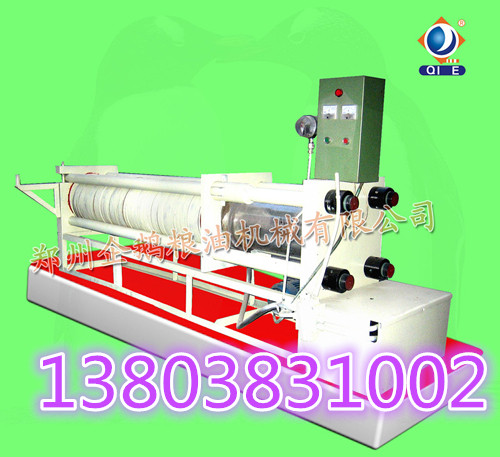 大豆液压榨油机是怎样工作的(图1) 大豆液压榨油机是怎样工作的